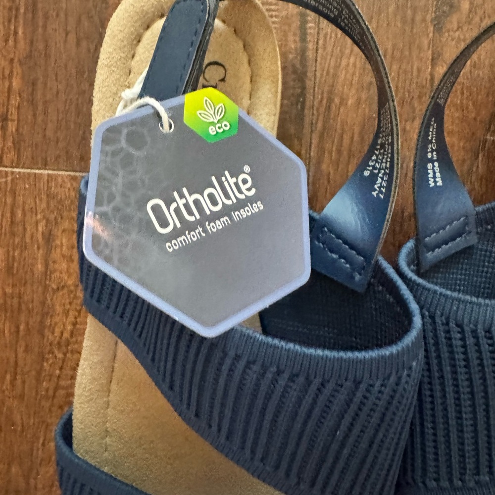 NWT Croft & Barrow Navy Blue Comfort Sandals - Picture 6 of 8